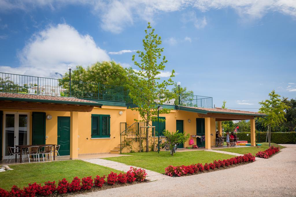 Hotel Camping Promontorio Toscolano-Maderno Exterior foto