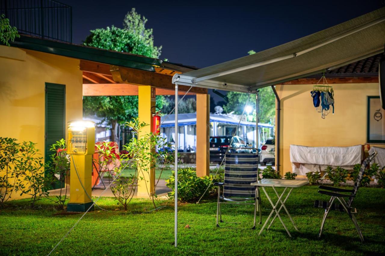 Hotel Camping Promontorio Toscolano-Maderno Exterior foto